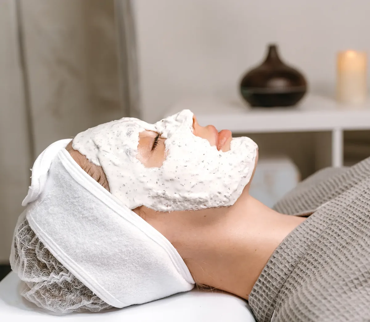 Radio Frequency Non-surgical Facelifting at Desert Rain Skin
